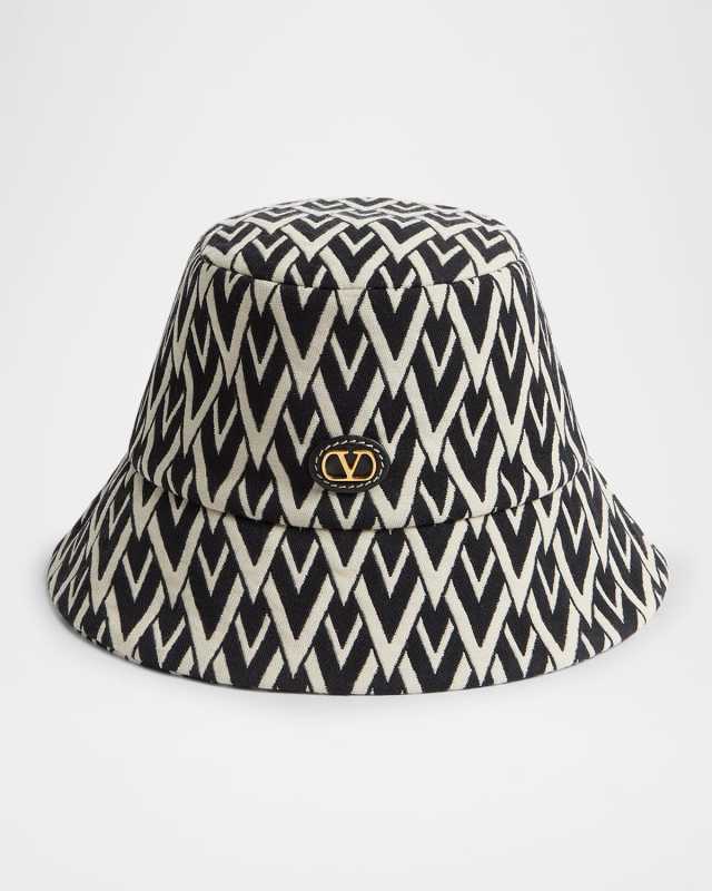 V-Logo Bucket Hat